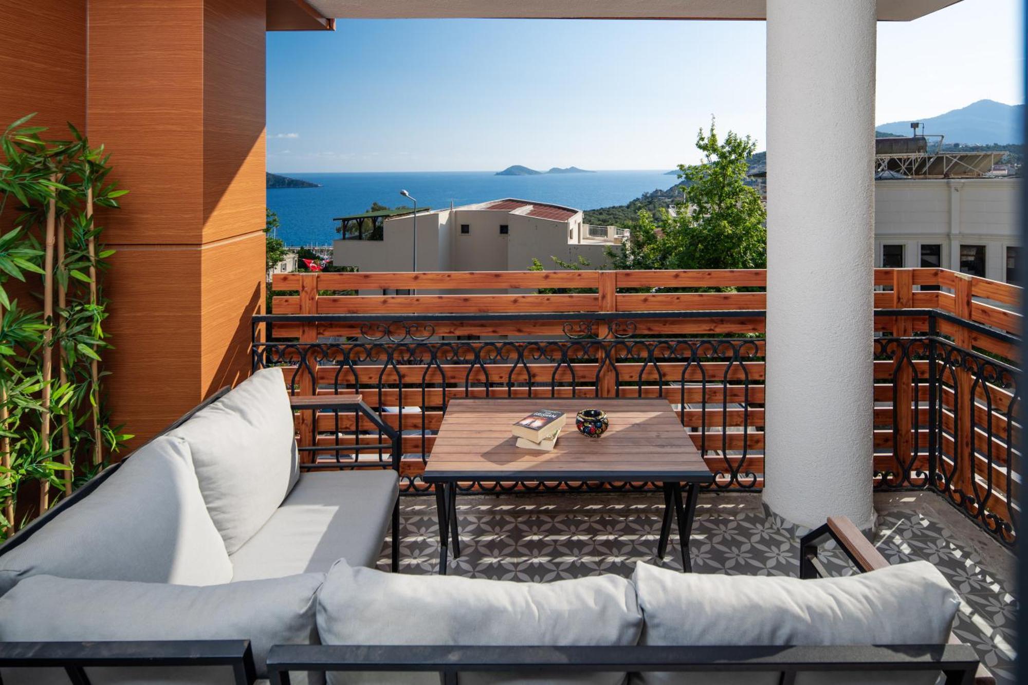 Lupia Suites Kalkan Exterior foto